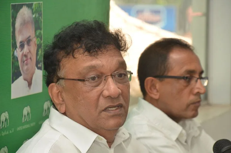 කබීර් හෂිම්ගේ රෙදි -ලක්ෂ්මන් කිරිඇල්ල ගැළවූ හැටි..!