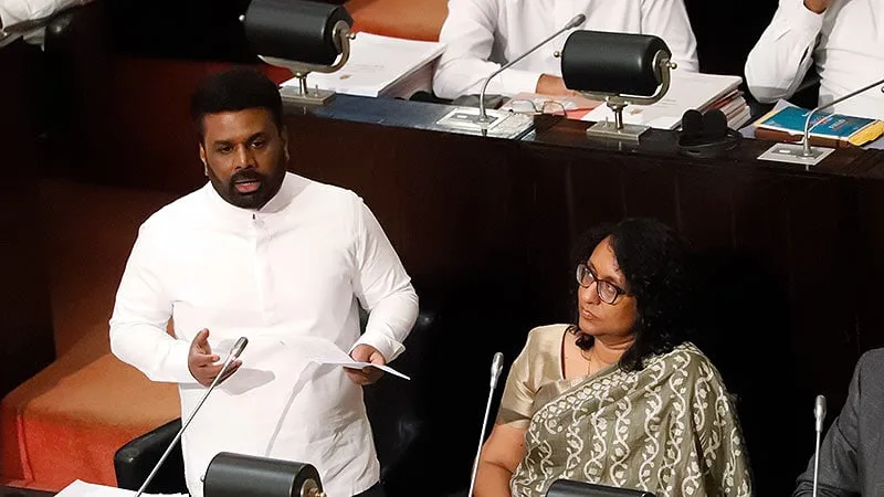 සෑම දරුවෙකුටම ප්රශස්ථ මට්ටමේ පාසල් අධ්යාපනයක් ලබා දීමේ වගකීම ආණ්ඩුව භාර ගන්නවා - ජනපති